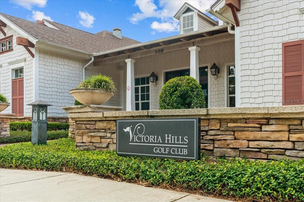 For Sale: $617,000 (4 beds, 2 baths, 3059 Square Feet)