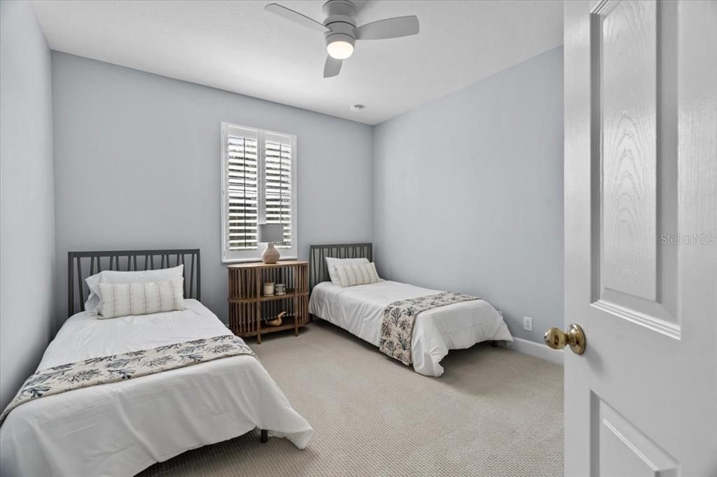 For Sale: $617,000 (4 beds, 2 baths, 3059 Square Feet)