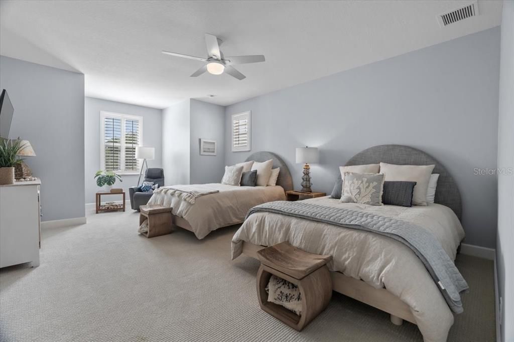 For Sale: $617,000 (4 beds, 2 baths, 3059 Square Feet)