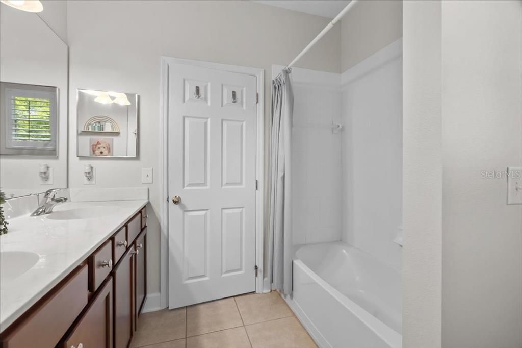 For Sale: $617,000 (4 beds, 2 baths, 3059 Square Feet)