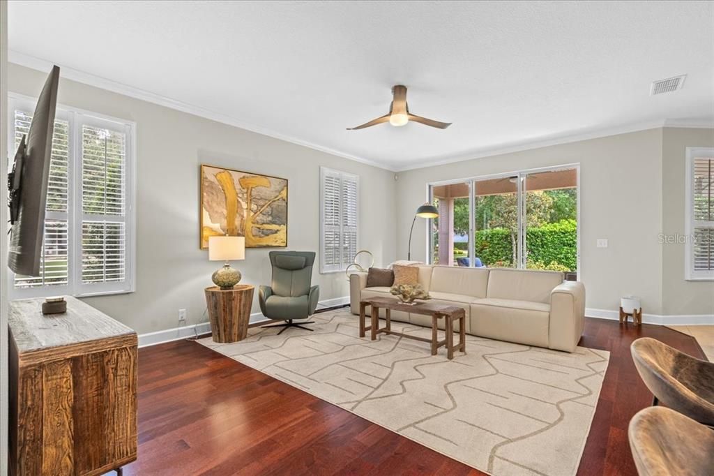 For Sale: $617,000 (4 beds, 2 baths, 3059 Square Feet)