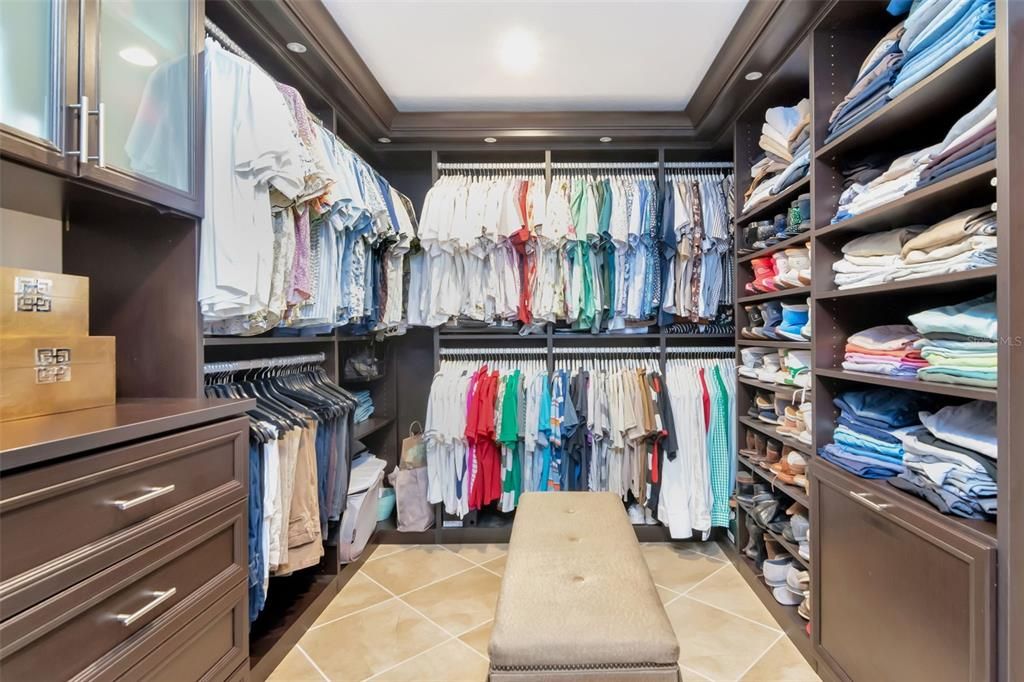 For Sale: $750,000 (4 beds, 3 baths, 3282 Square Feet)