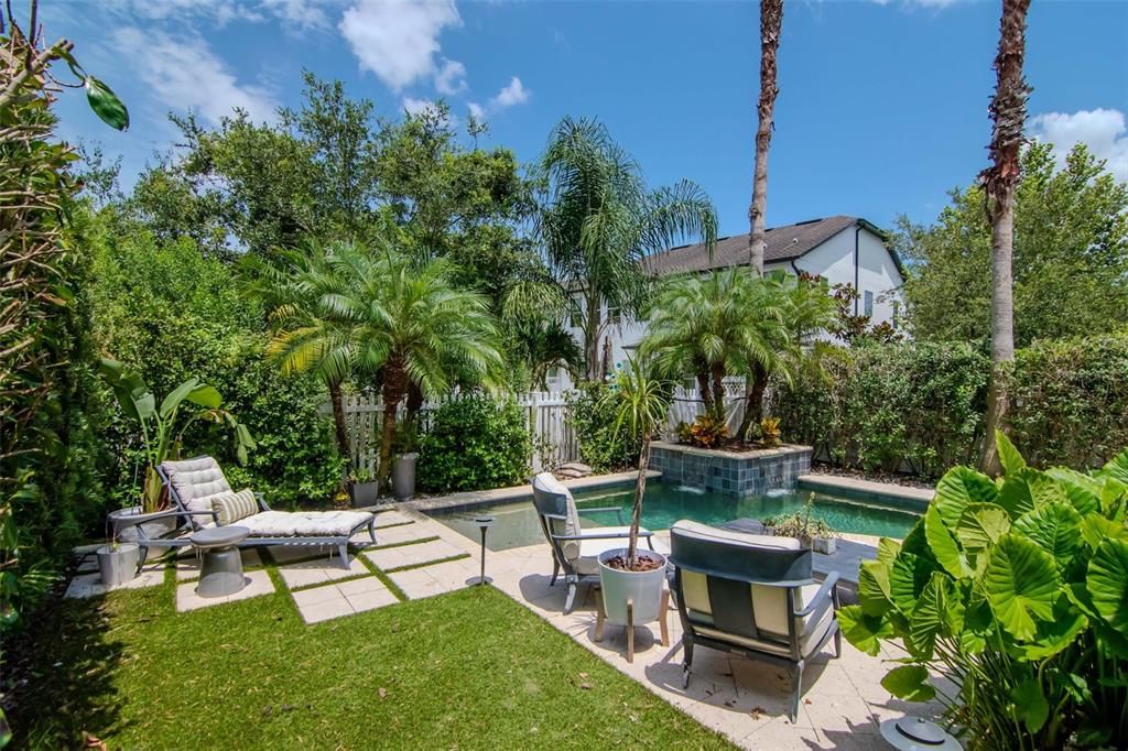 For Sale: $750,000 (4 beds, 3 baths, 3282 Square Feet)