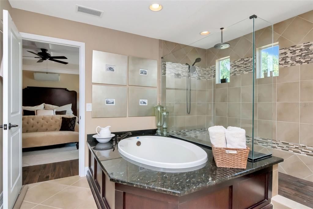 For Sale: $750,000 (4 beds, 3 baths, 3282 Square Feet)