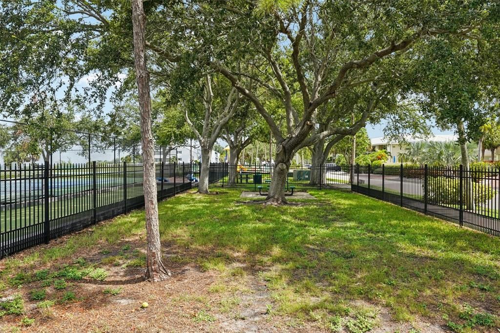 待售: $169,900 (1 贝兹, 1 浴室, 322 平方英尺)