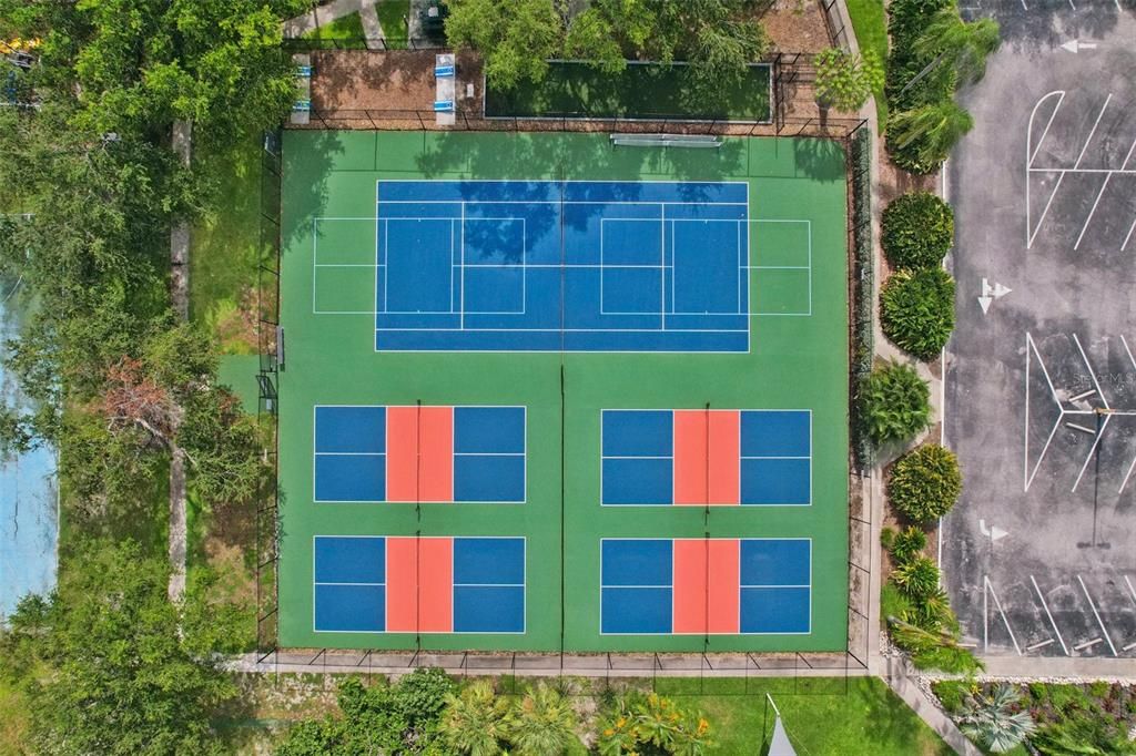 待售: $169,900 (1 贝兹, 1 浴室, 322 平方英尺)