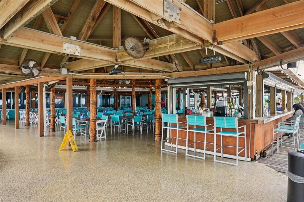 待售: $169,900 (1 贝兹, 1 浴室, 322 平方英尺)