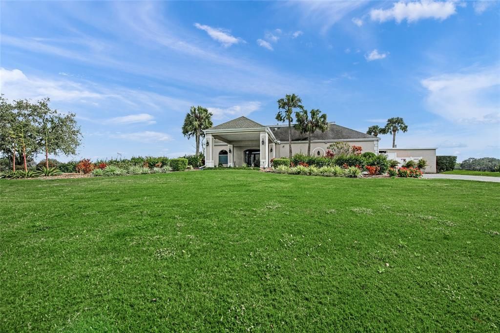 Activo con contrato: $850,000 (3 camas, 2 baños, 2892 Pies cuadrados)