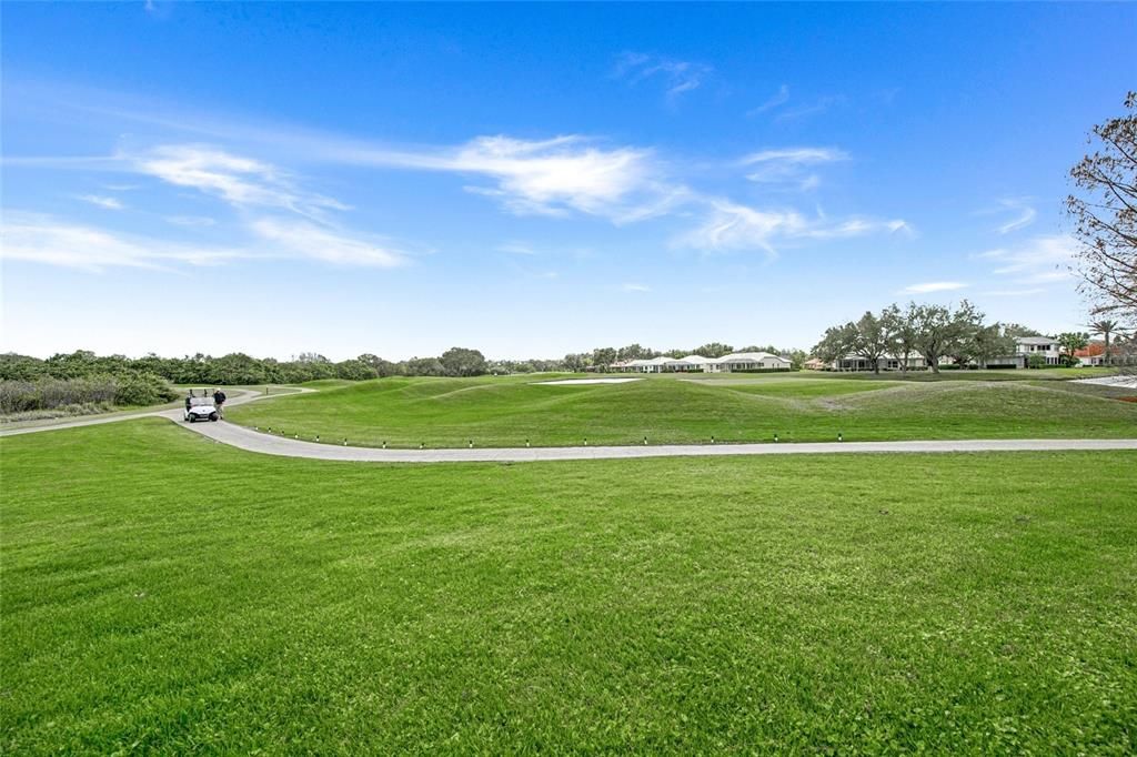 Activo con contrato: $850,000 (3 camas, 2 baños, 2892 Pies cuadrados)