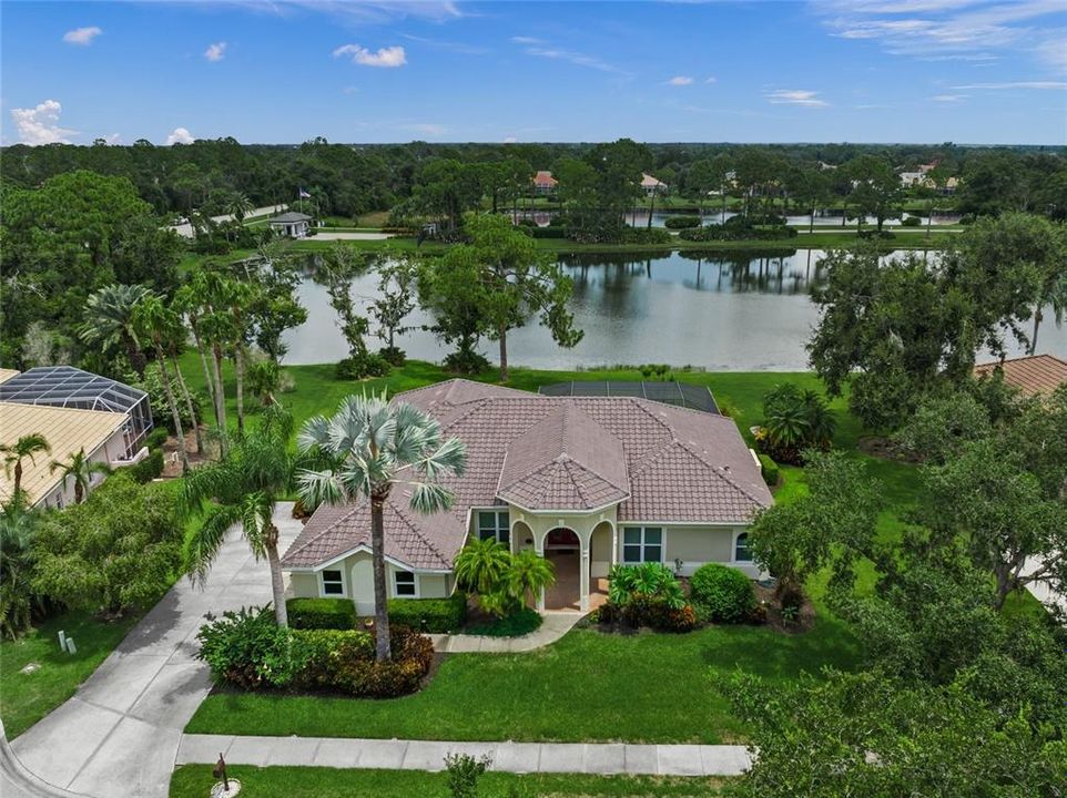 Activo con contrato: $850,000 (3 camas, 2 baños, 2892 Pies cuadrados)