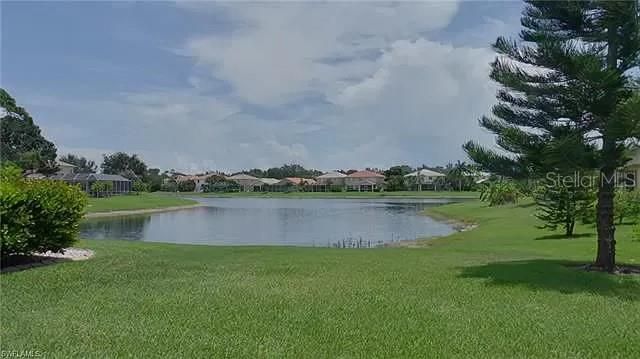 En Renta: $3,150 (4 camas, 3 baños, 2556 Pies cuadrados)