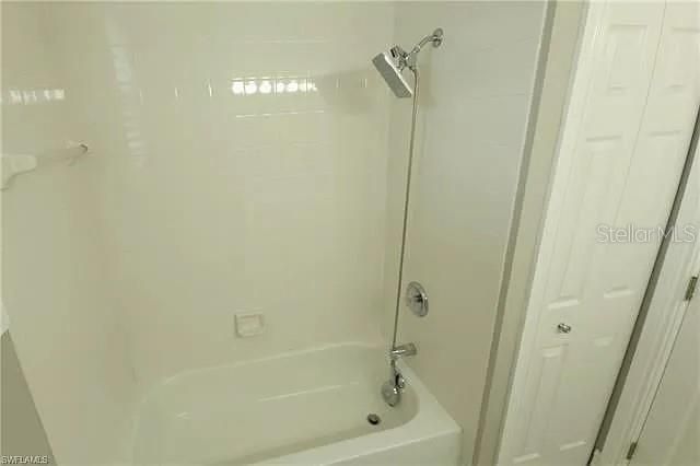 En Renta: $3,150 (4 camas, 3 baños, 2556 Pies cuadrados)