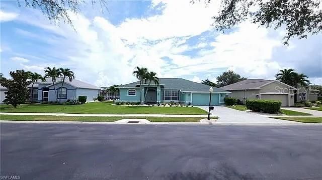 En Renta: $3,150 (4 camas, 3 baños, 2556 Pies cuadrados)