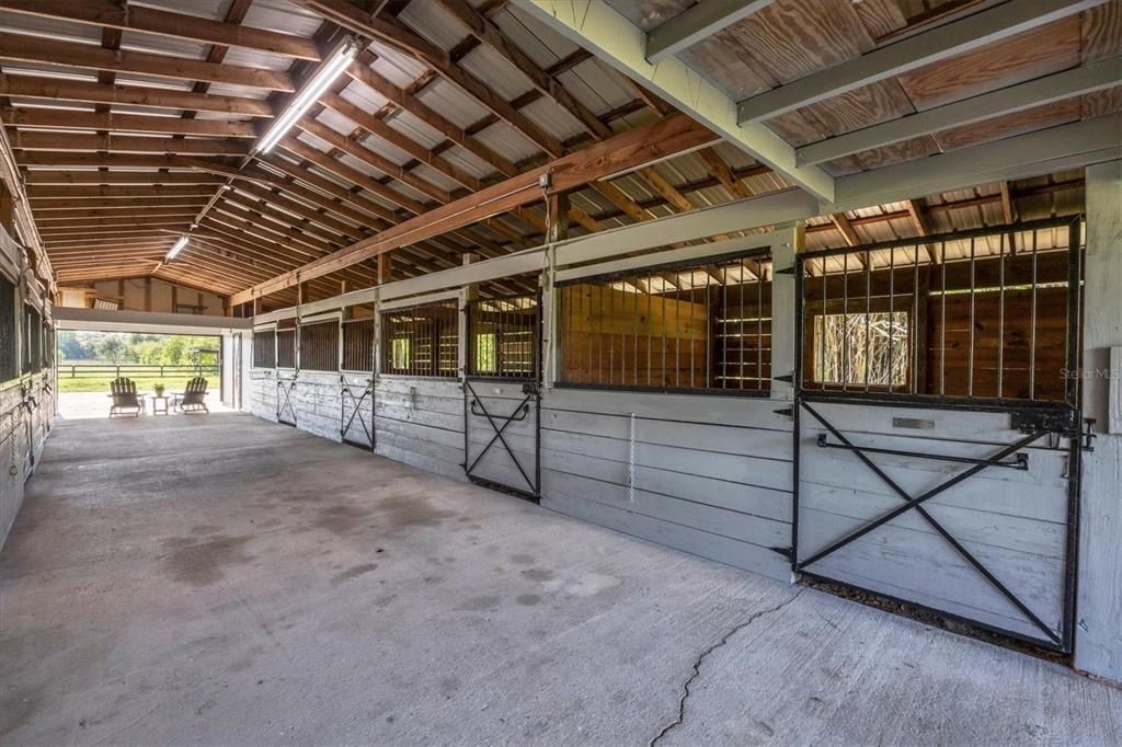 Active With Contract: $689,000 (4 beds, 3 baths, 1508 Square Feet)