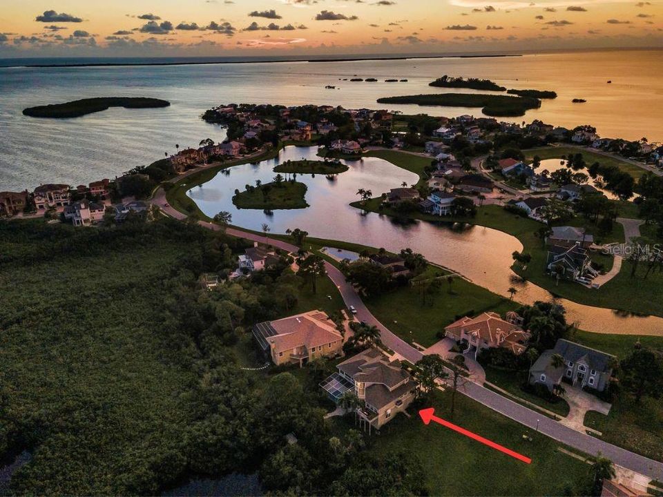 待售: $1,299,000 (4 贝兹, 3 浴室, 3723 平方英尺)