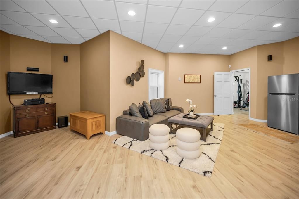 待售: $1,299,000 (4 贝兹, 3 浴室, 3723 平方英尺)