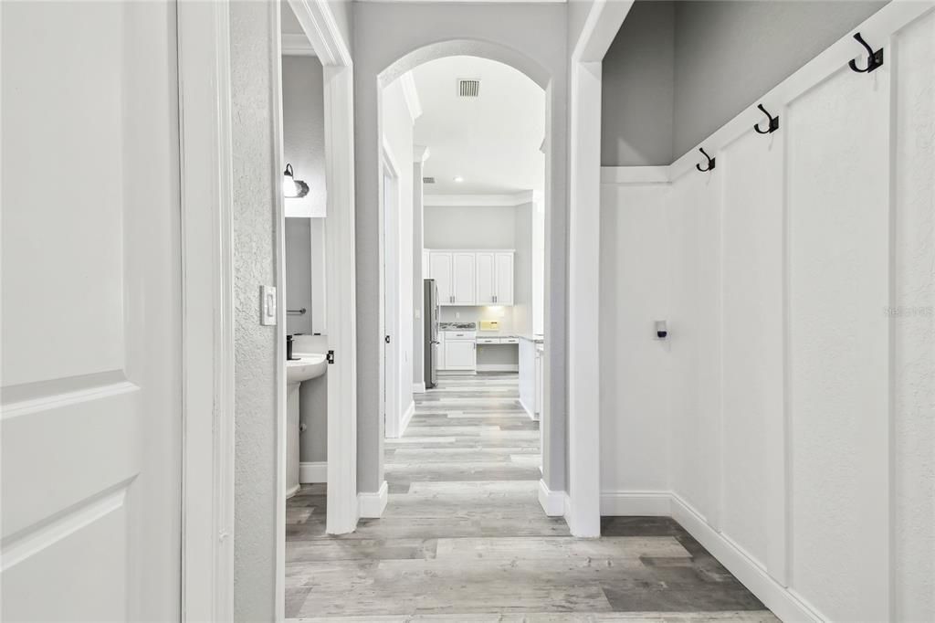 En Venta: $898,898 (3 camas, 3 baños, 3578 Pies cuadrados)