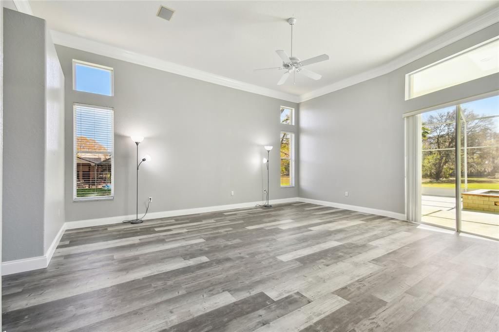 En Venta: $898,898 (3 camas, 3 baños, 3578 Pies cuadrados)