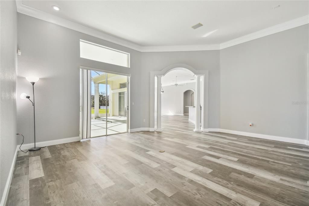 En Venta: $898,898 (3 camas, 3 baños, 3578 Pies cuadrados)