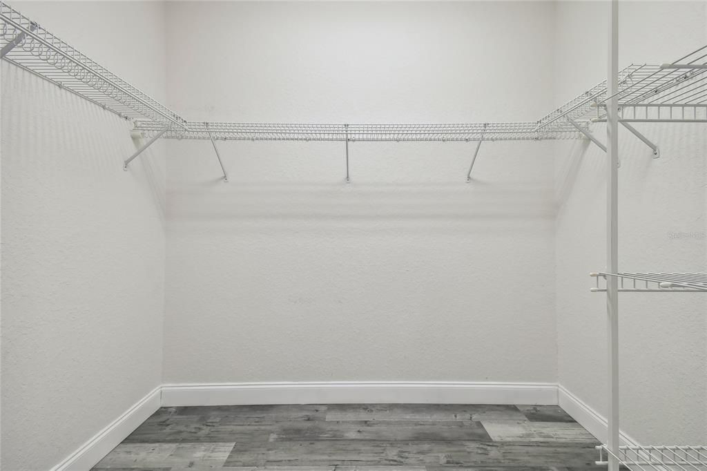 En Venta: $898,898 (3 camas, 3 baños, 3578 Pies cuadrados)