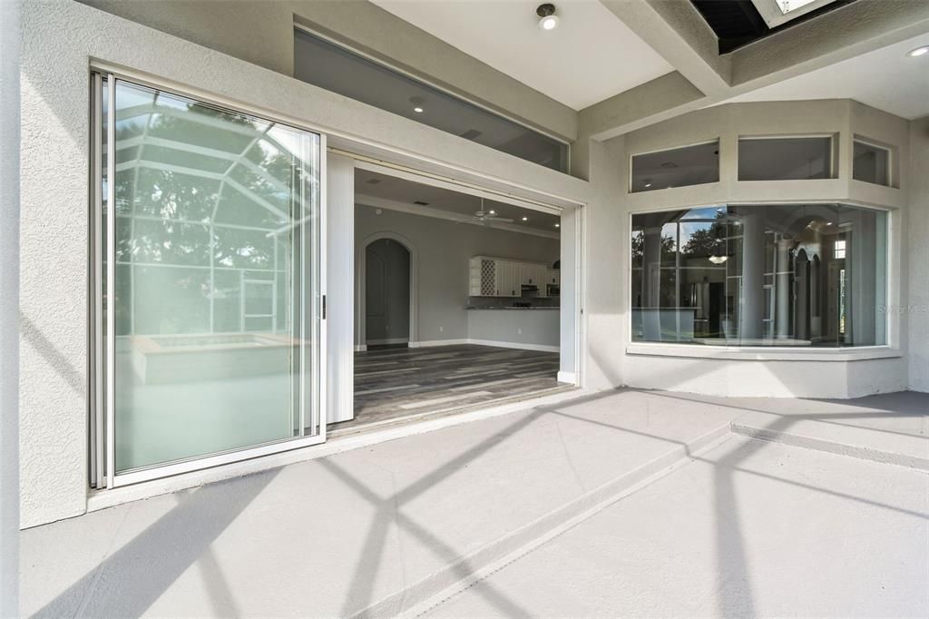 En Venta: $898,898 (3 camas, 3 baños, 3578 Pies cuadrados)