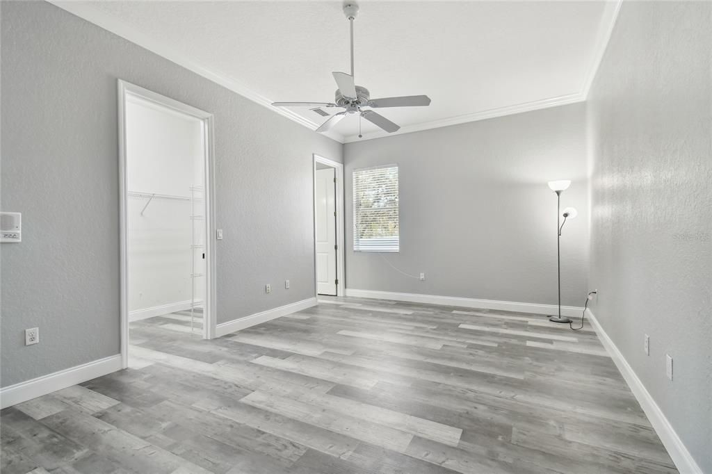 En Venta: $898,898 (3 camas, 3 baños, 3578 Pies cuadrados)