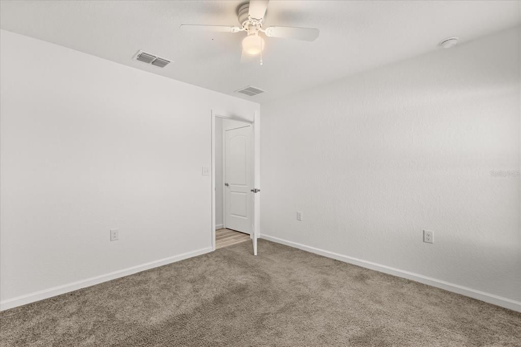 Active With Contract: $245,000 (3 beds, 2 baths, 1378 Square Feet)