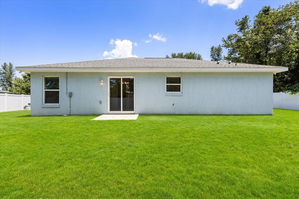 Active With Contract: $245,000 (3 beds, 2 baths, 1378 Square Feet)