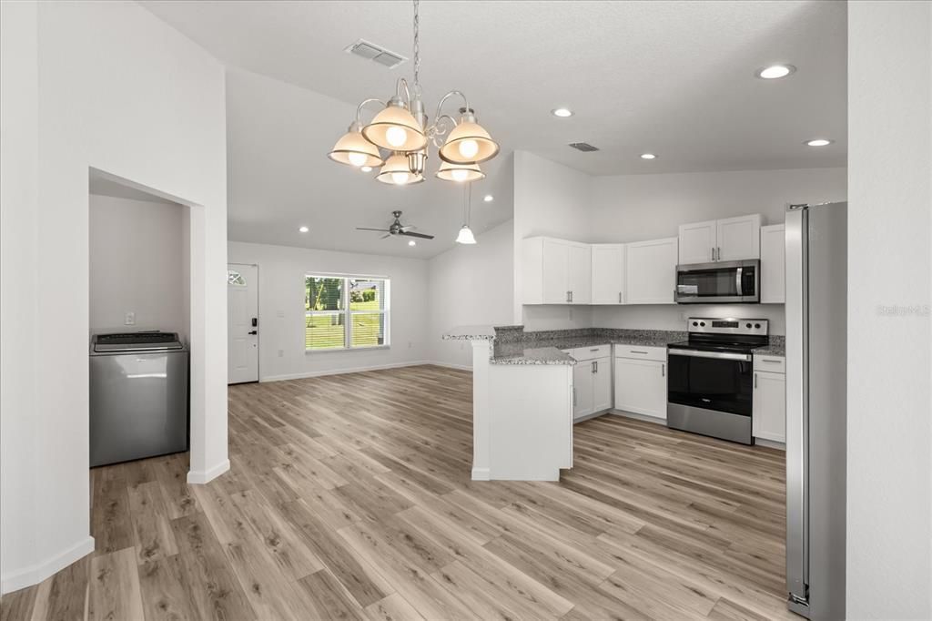 Active With Contract: $245,000 (3 beds, 2 baths, 1378 Square Feet)