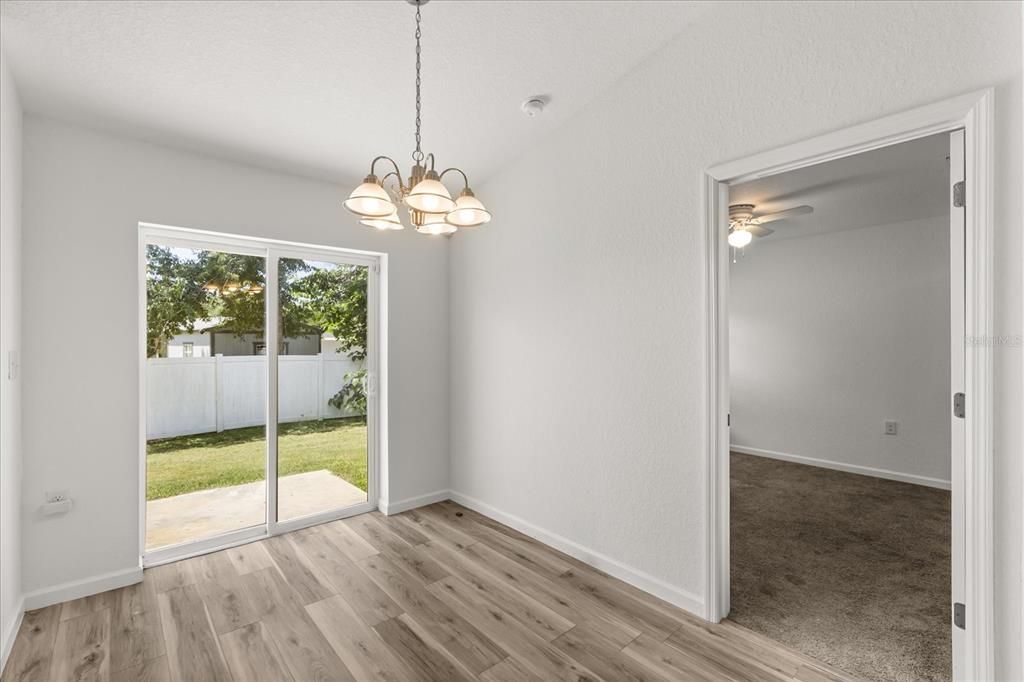 Active With Contract: $245,000 (3 beds, 2 baths, 1378 Square Feet)