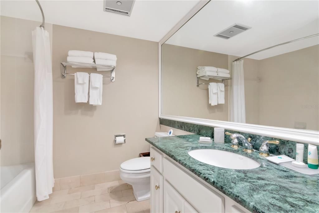 For Sale: $209,000 (3 beds, 3 baths, 1519 Square Feet)