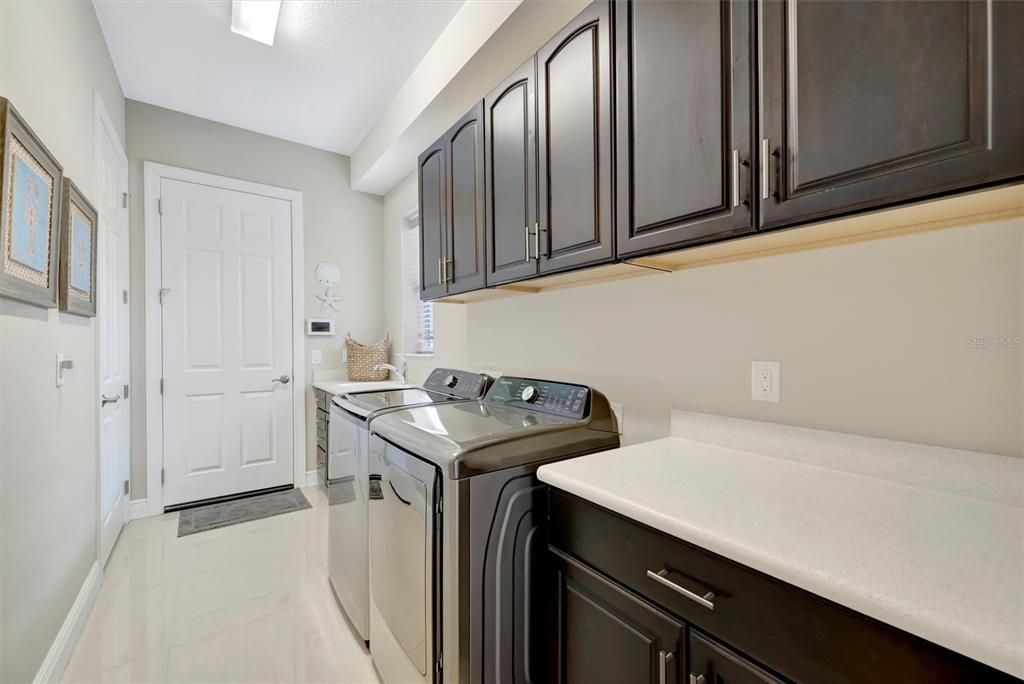 Active With Contract: $1,196,000 (4 beds, 4 baths, 3441 Square Feet)