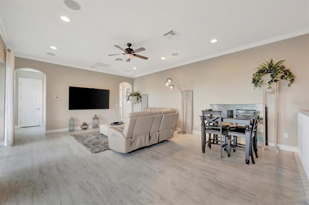 Active With Contract: $1,196,000 (4 beds, 4 baths, 3441 Square Feet)