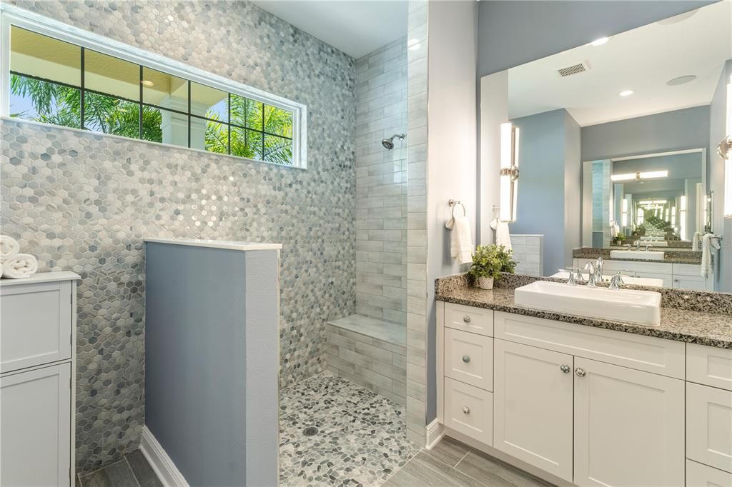 For Sale: $995,000 (3 beds, 3 baths, 2963 Square Feet)