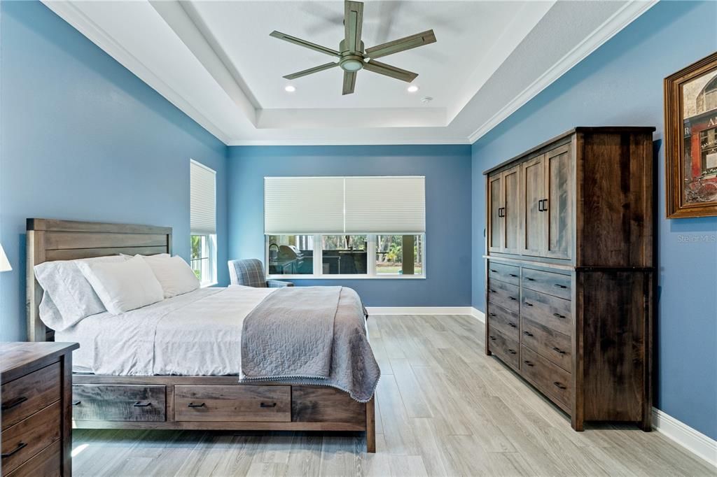 For Sale: $995,000 (3 beds, 3 baths, 2963 Square Feet)