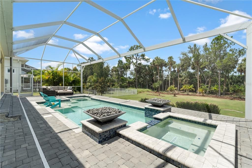 For Sale: $995,000 (3 beds, 3 baths, 2963 Square Feet)