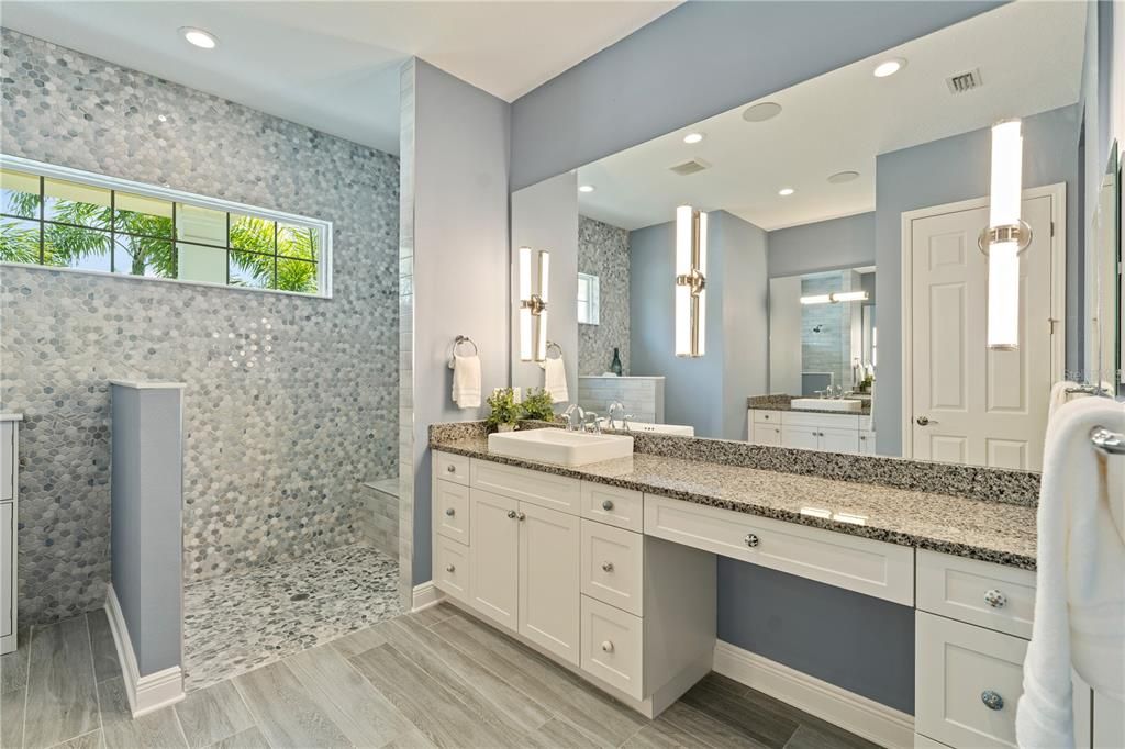 For Sale: $995,000 (3 beds, 3 baths, 2963 Square Feet)