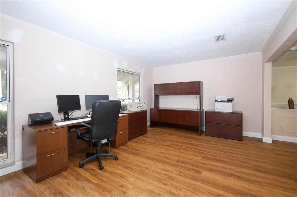 For Sale: $580,000 (4 beds, 3 baths, 2335 Square Feet)