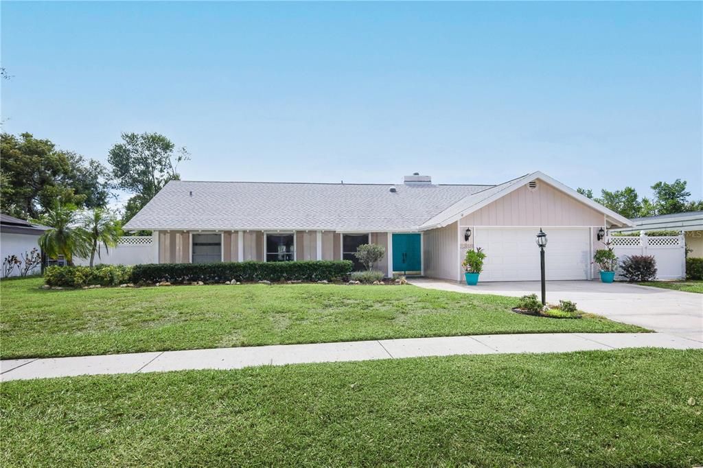 For Sale: $580,000 (4 beds, 3 baths, 2335 Square Feet)