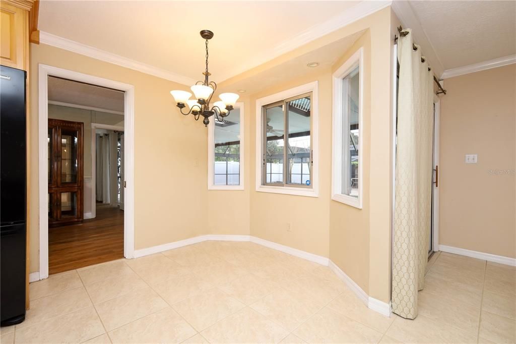 For Sale: $580,000 (4 beds, 3 baths, 2335 Square Feet)