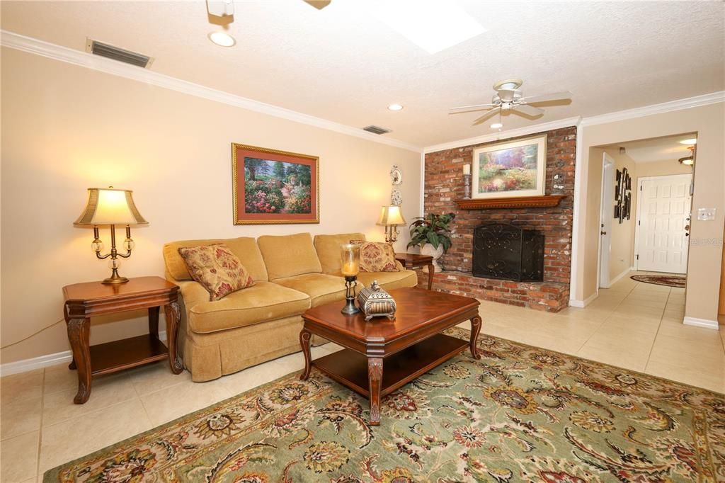 For Sale: $580,000 (4 beds, 3 baths, 2335 Square Feet)