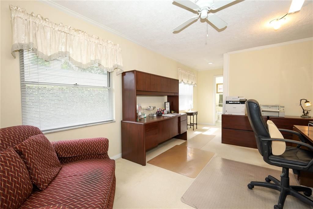 For Sale: $580,000 (4 beds, 3 baths, 2335 Square Feet)