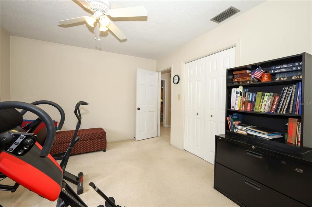 For Sale: $580,000 (4 beds, 3 baths, 2335 Square Feet)