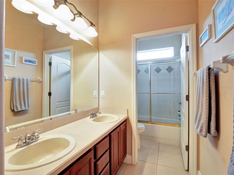 For Sale: $699,000 (4 beds, 3 baths, 2429 Square Feet)