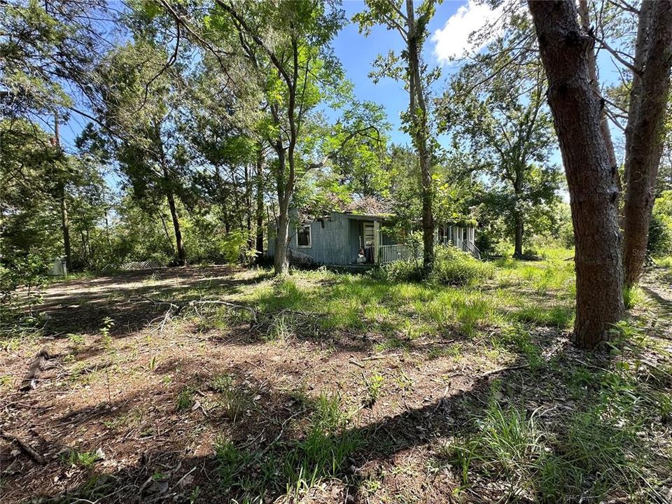 待售: $149,999 (1.70 acres)