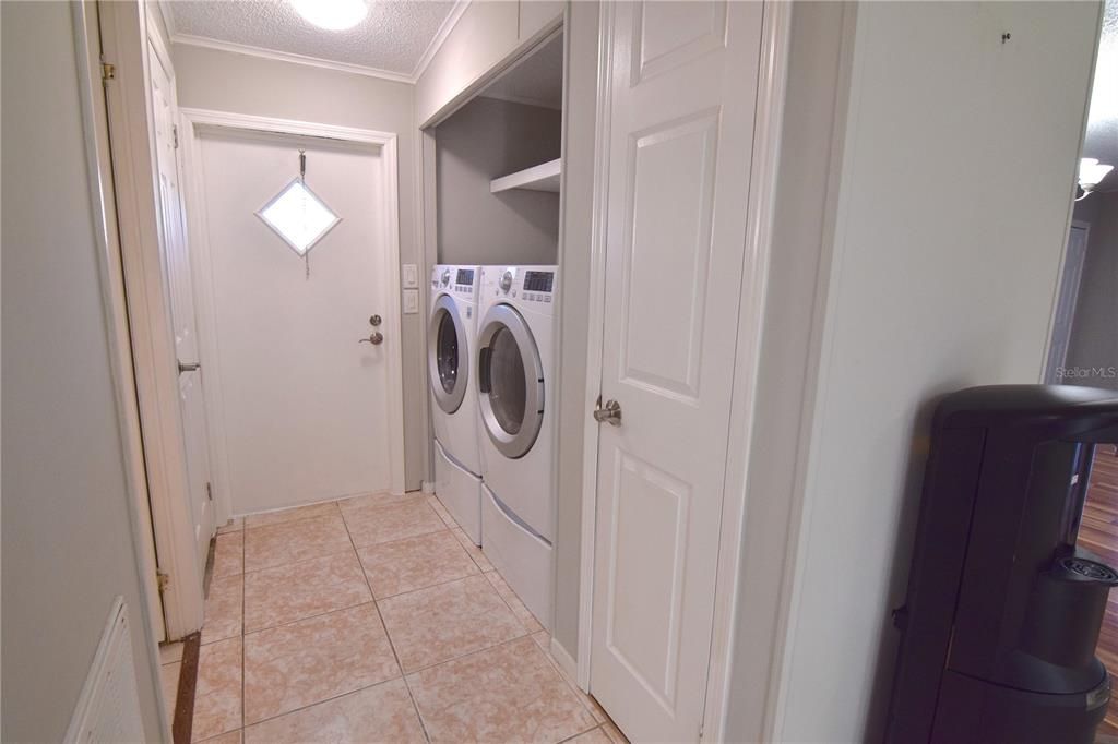 En Venta: $99,900 (2 camas, 2 baños, 1680 Pies cuadrados)