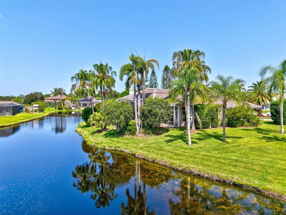 На продажу: $899,999 (5 спален, 3 ванн, 3847 Квадратных фут)