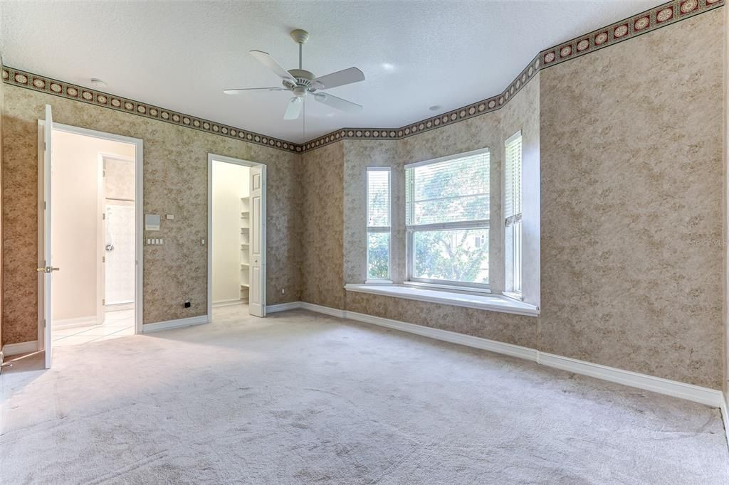 На продажу: $899,999 (5 спален, 3 ванн, 3847 Квадратных фут)