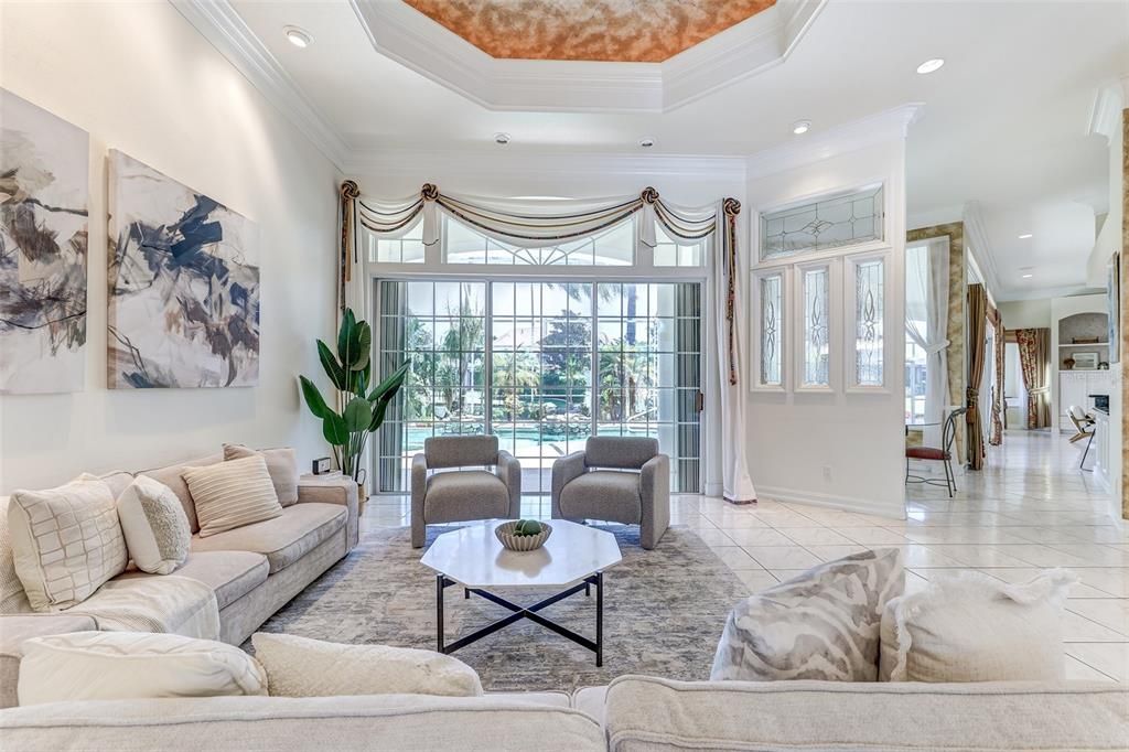 На продажу: $899,999 (5 спален, 3 ванн, 3847 Квадратных фут)