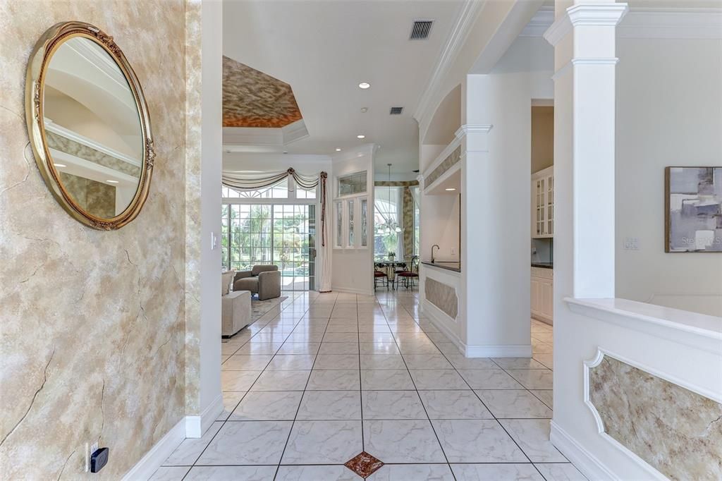 На продажу: $899,999 (5 спален, 3 ванн, 3847 Квадратных фут)